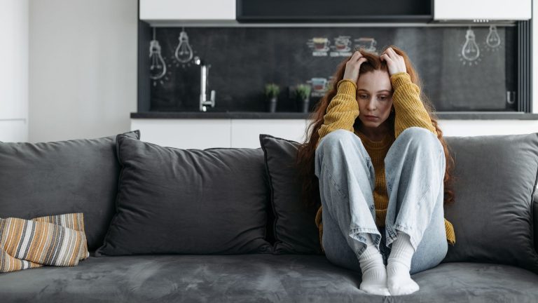 Je n&rsquo;arrive pas à quitter mon amant : comment reprendre le contrôle ?