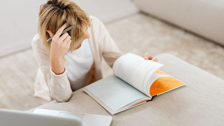 Remédiation cognitive post-dépression : aide si concentration fragile ?