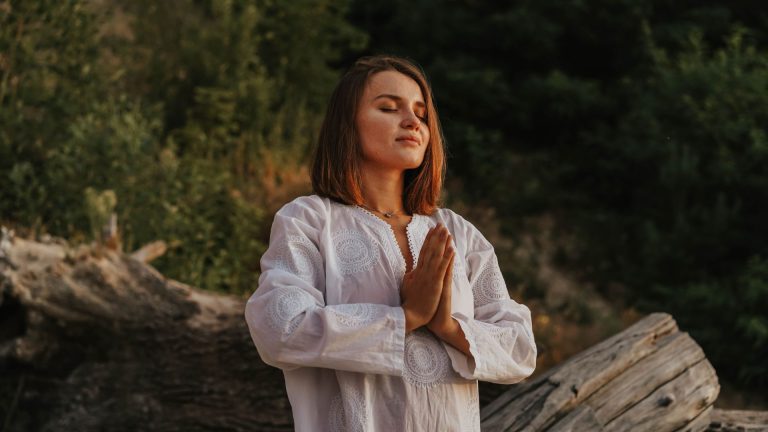 Quête de sens et spiritualité : peut-on créer une vie sans religion ?